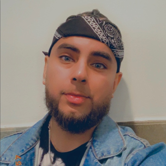 Meet your Posher, David - Picture 1 of 1